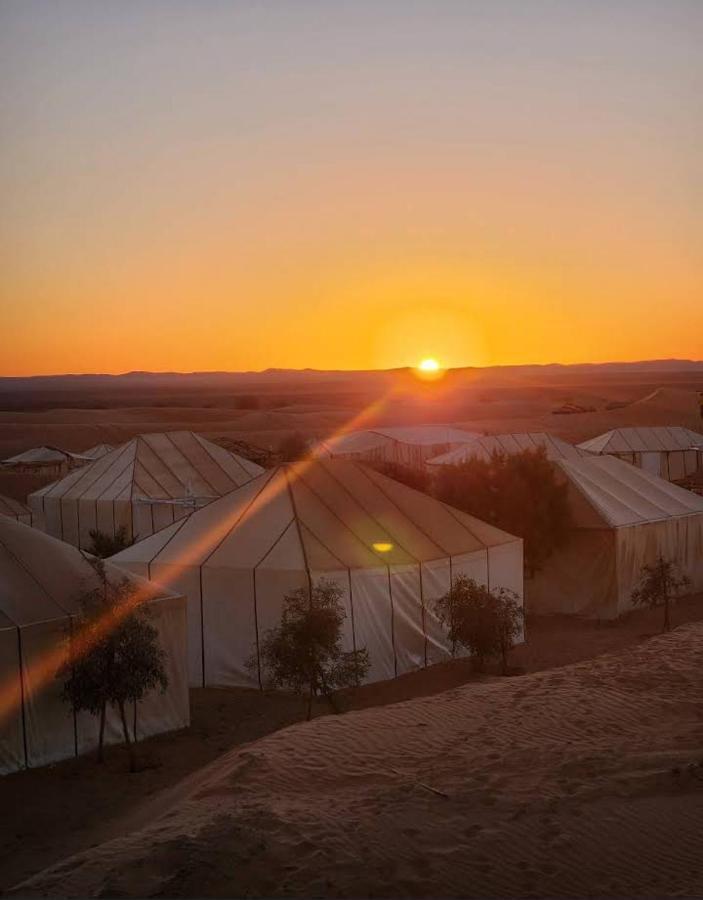 Luxury Desert Camp メルズーガ エクステリア 写真