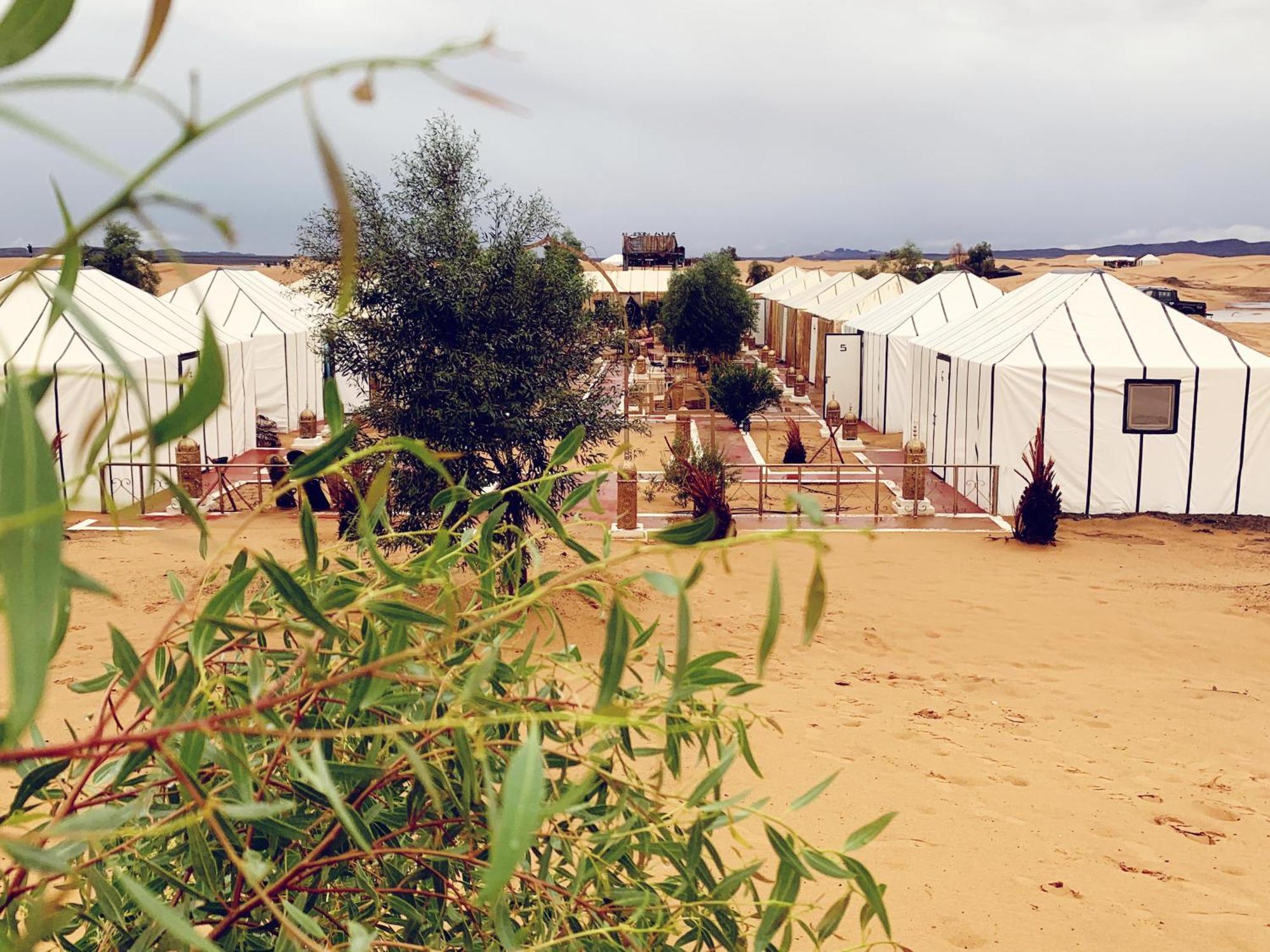 Luxury Desert Camp メルズーガ エクステリア 写真